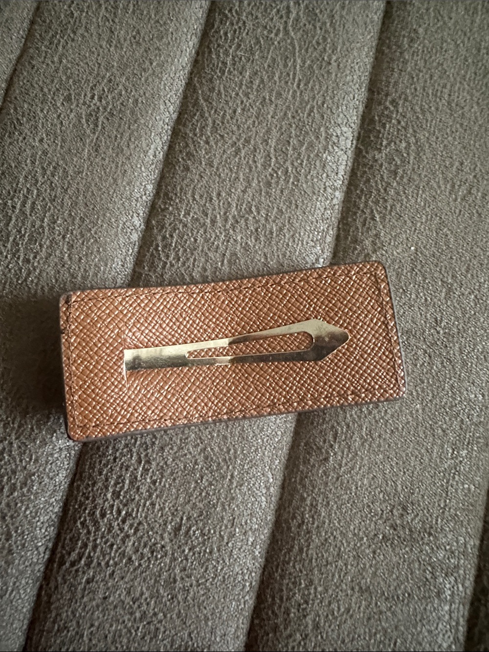 Hair Clip/Hair Barrette Brown Leather (New in Pack) - Picture 3 of 4